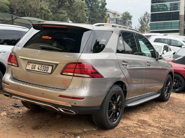Mercedes-Benz GLE-Class 2017 Gray