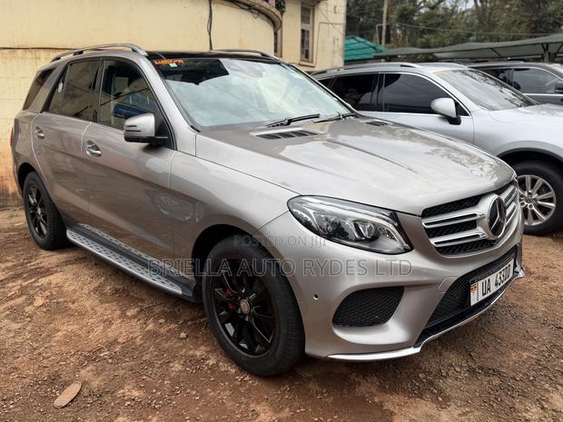 Mercedes-Benz GLE-Class 2017 Gray