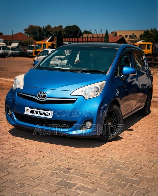 Toyota Ractis 1.5 FWD 2013 Blue