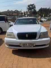 Toyota Crown Majesta 2004 White for sale