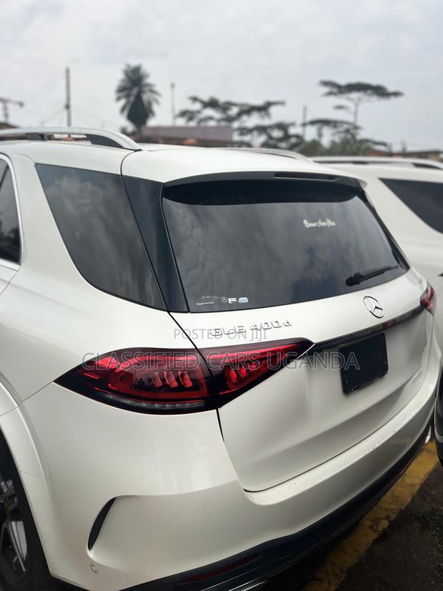 Mercedes-Benz GLE-Class GLE 400d 4MATIC 2020 White