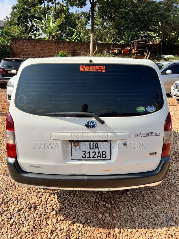 Toyota Probox 1.5 DX 4WD 2020 White