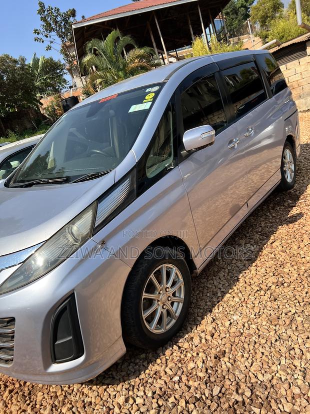 Mazda Biante 2010 Silver