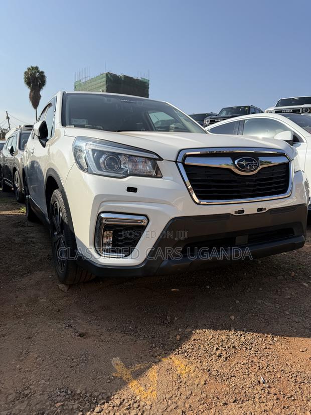 Subaru Forester Limited AWD 2019 White