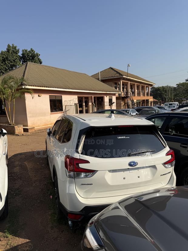 Subaru Forester Limited AWD 2019 White