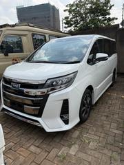 Toyota Noah 2.0 AWD (7 Seater) 2017 White for sale