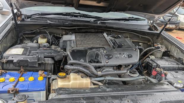 Toyota Land Cruiser Prado 2007 Silver