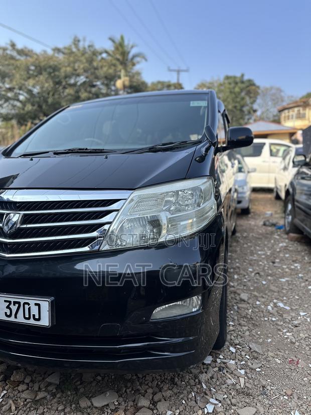 Toyota Alphard 2007 Black