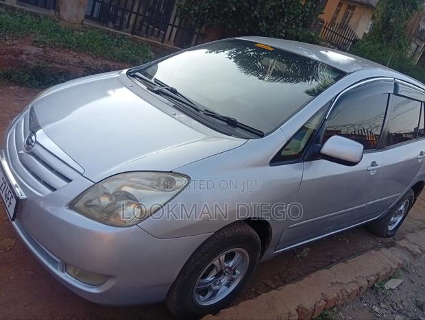 Toyota Corolla Spacio 2006 Silver