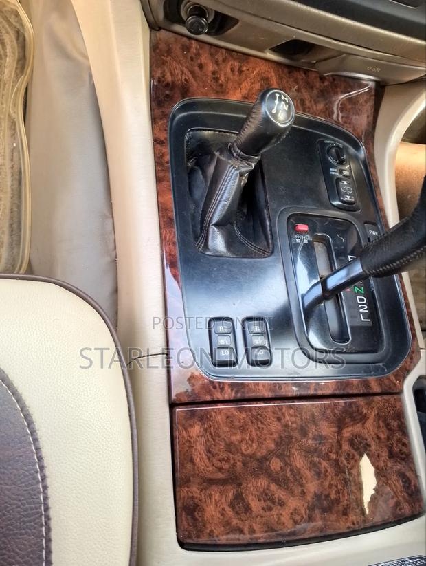 Toyota Land Cruiser Prado 1998 Black