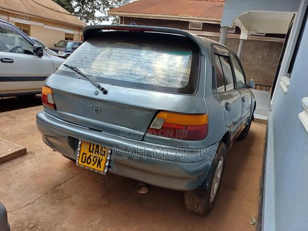 Toyota Starlet 1996 Gray