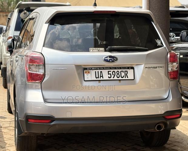 Subaru Forester SV Premium 2014 Silver