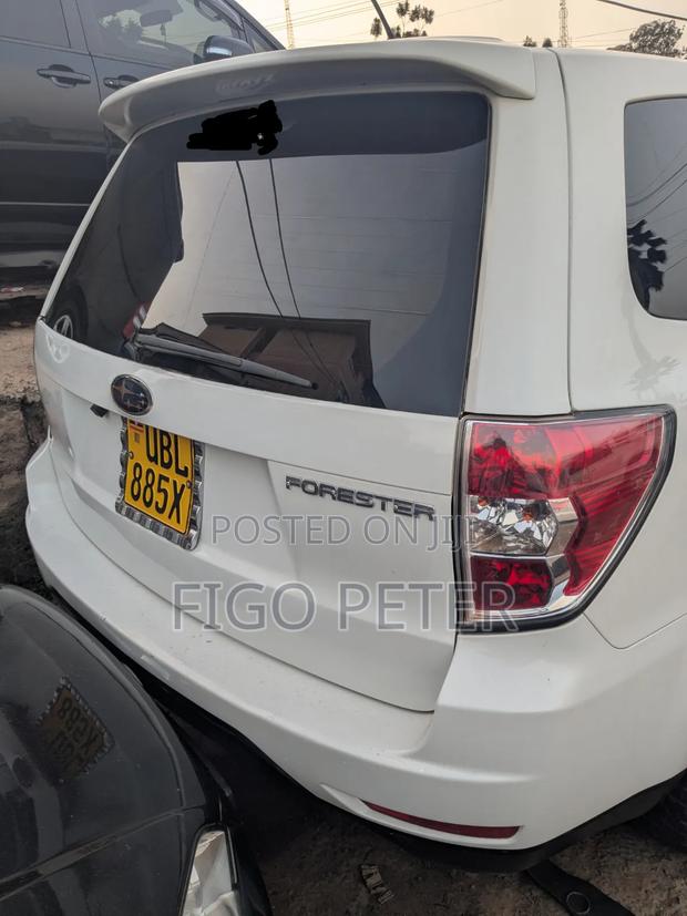 Subaru Forester 2009 White