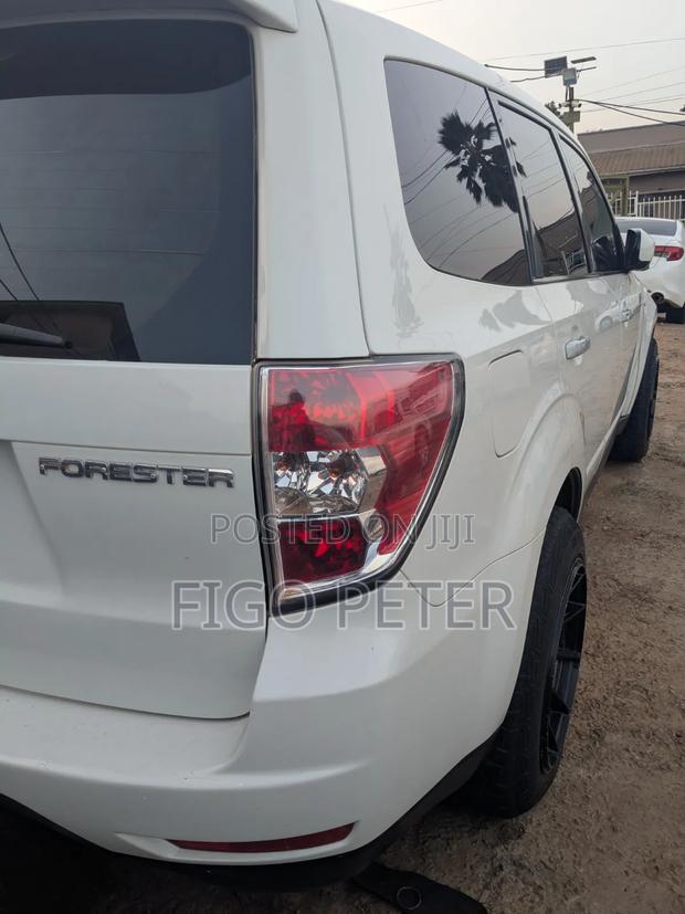 Subaru Forester 2009 White