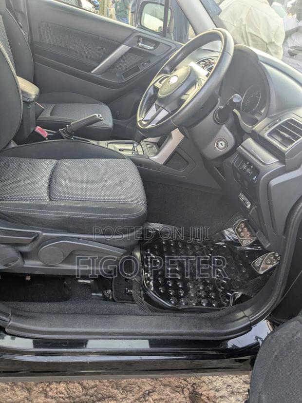 Subaru Forester 2014 Black