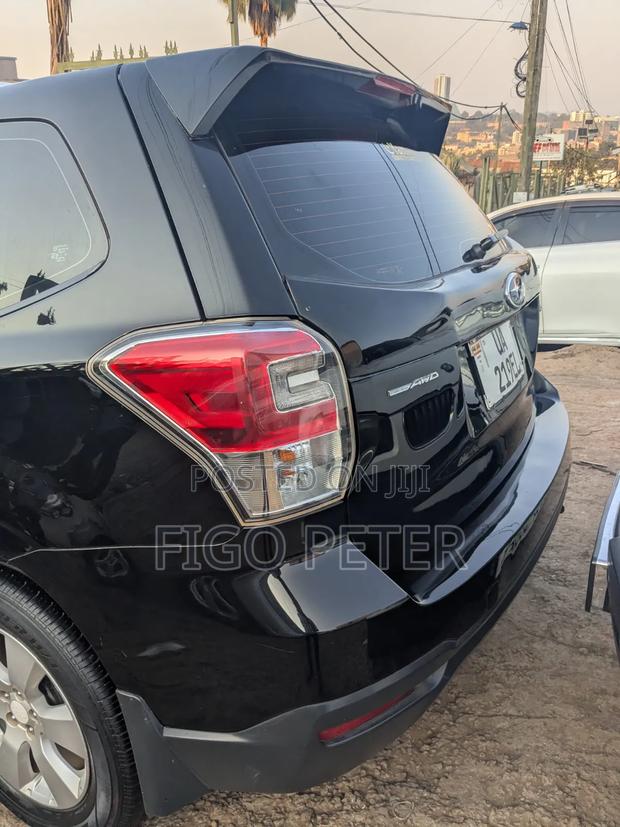 Subaru Forester 2014 Black