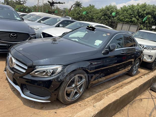 Mercedes-Benz C180 2017 Black