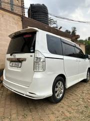 Toyota Noah 2011 White for sale