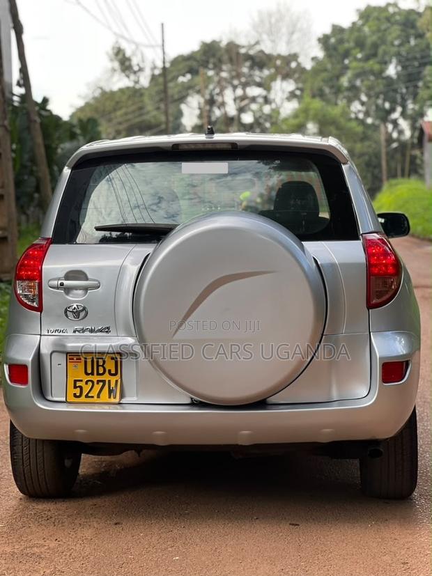 Toyota RAV4 2018 Silver