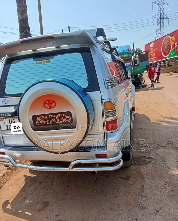 Toyota Land Cruiser Prado 2009 Silver