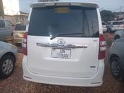 Toyota Noah 2012 White for sale
