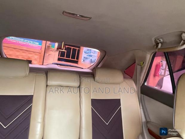 Toyota Harrier 2007 White