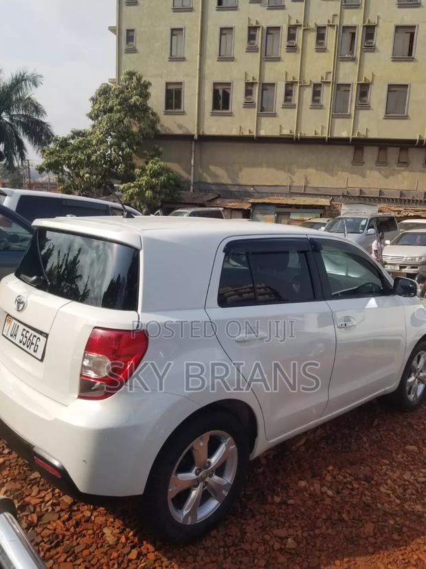 Toyota IST 2010 White