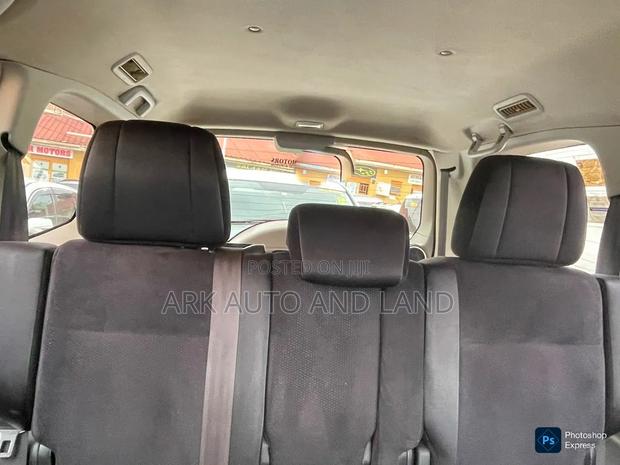 Mitsubishi Pajero 2010 Silver
