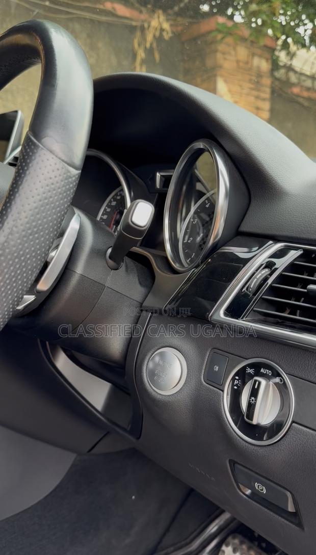 Mercedes-Benz GLE-Class AMG GLE 43 4MATIC 2017 White