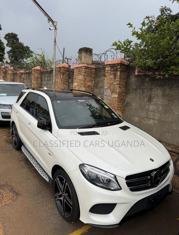 Mercedes-Benz GLE-Class AMG GLE 43 4MATIC 2017 White