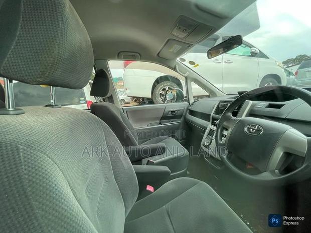 Toyota Voxy 2012 White