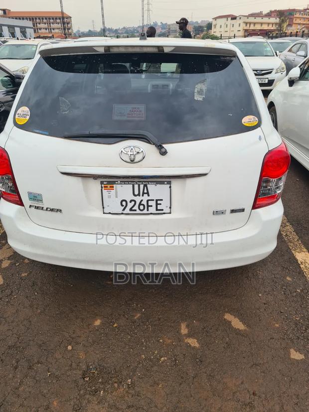 Toyota Corolla Fielder 2012 White