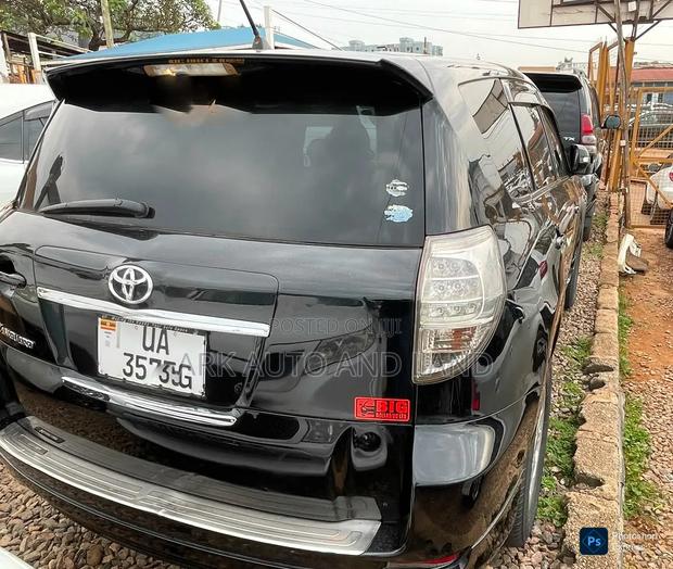 Toyota Vanguard 2009 Black