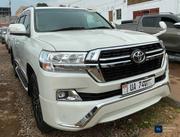 Toyota Land Cruiser 2018 White for sale