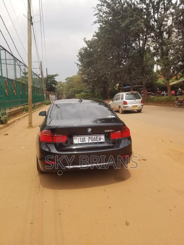 BMW 320i 2015 Black