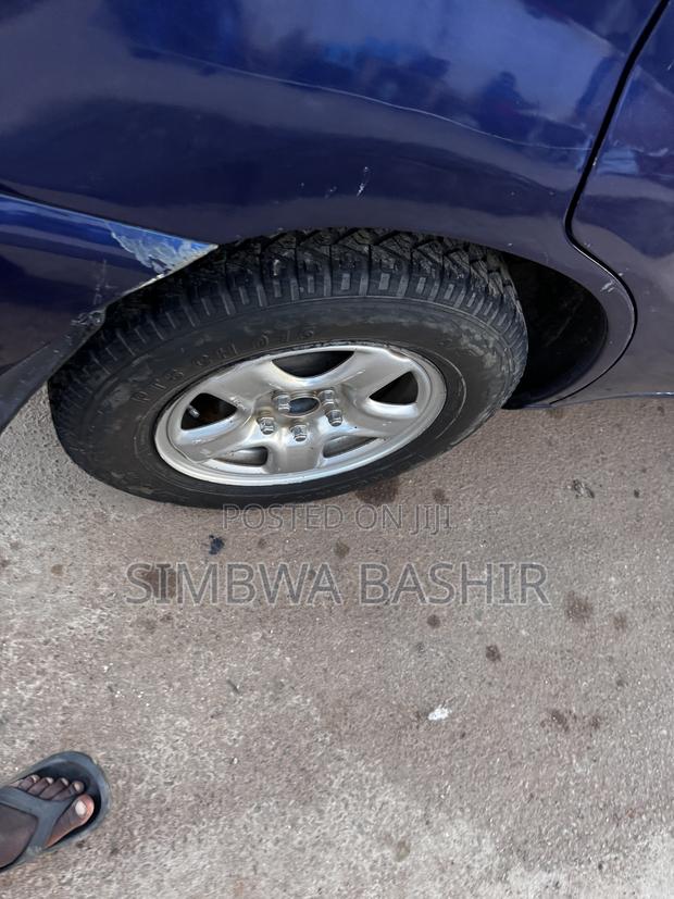 Toyota RAV4 2005 Blue
