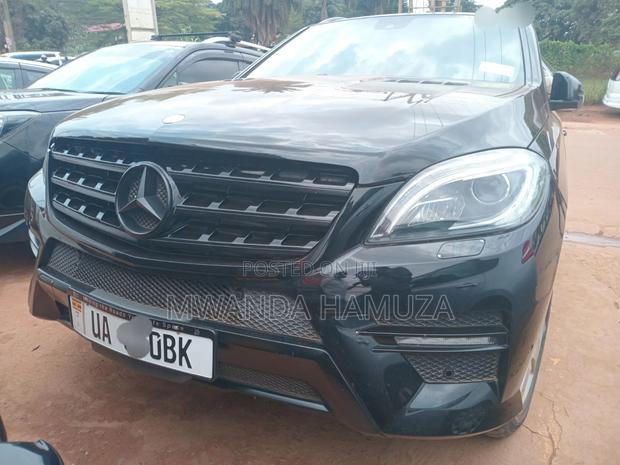 Mercedes-Benz M Class 2013 Black