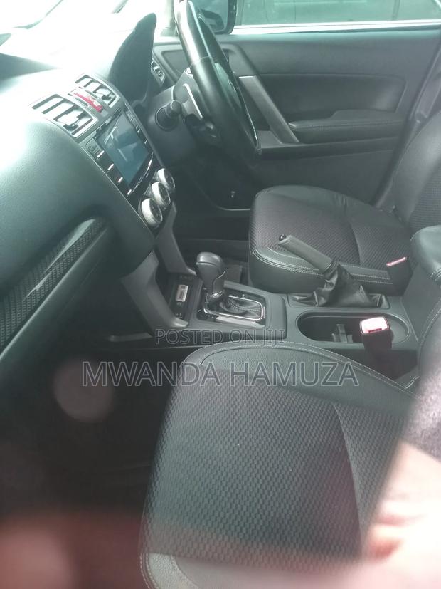 Subaru Forester 2016 Black