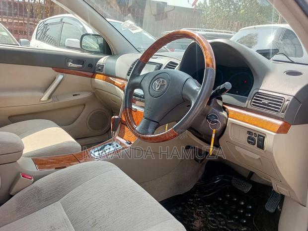 Toyota Premio 2006 Silver