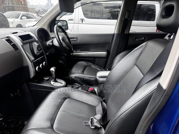 Nissan X-Trail 2010 Blue