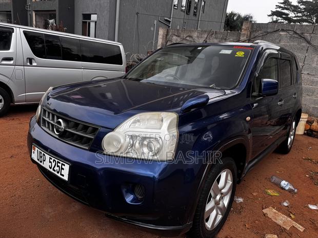 Nissan X-Trail 2010 Blue