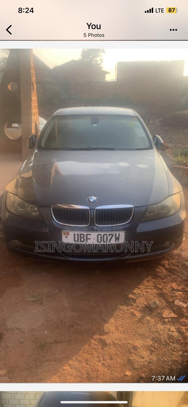 BMW 320i Wagon RWD 2013 Gray