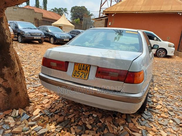 Toyota Premio 2001 Silver