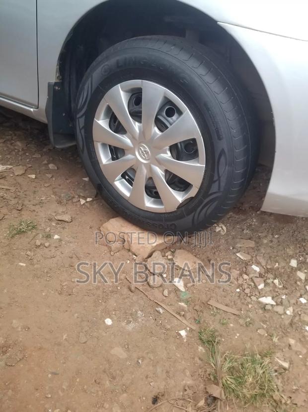 Toyota Corolla Fielder 2009 Silver
