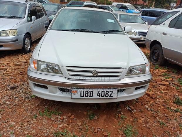 Toyota Premio 2002 Silver