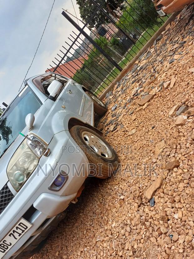 Nissan X-Trail 2004 Silver