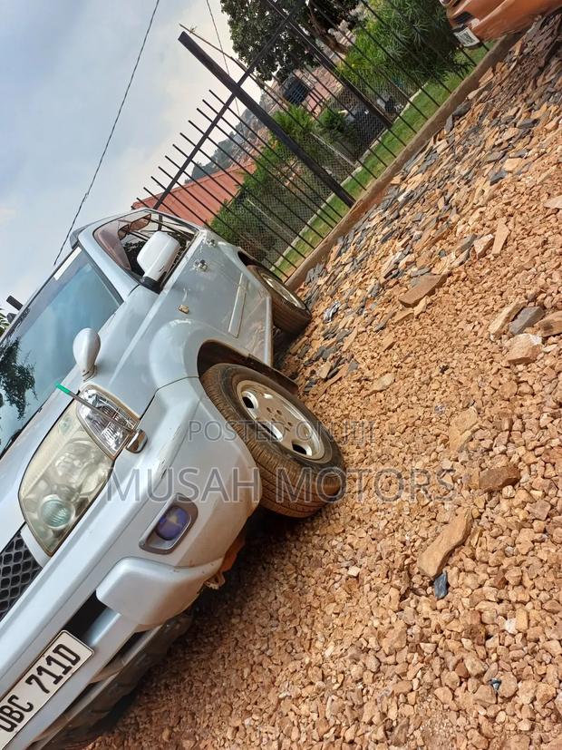 Nissan X-Trail 2004 Silver