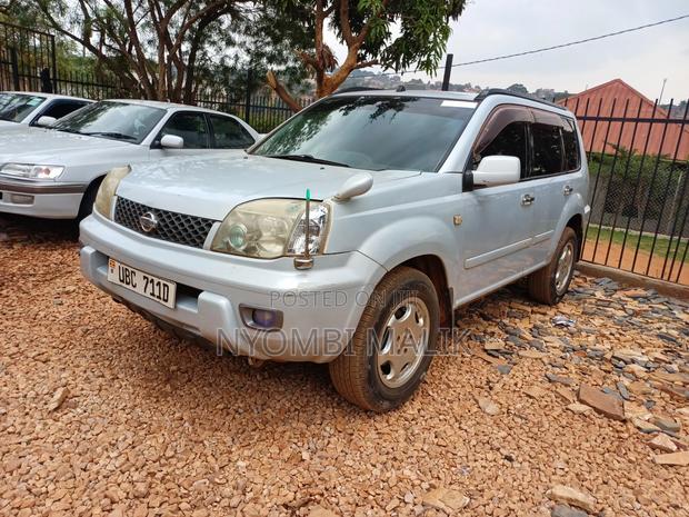 Nissan X-Trail 2004 Silver