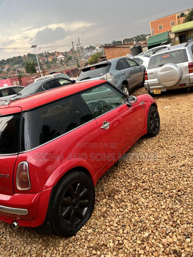 Mini Cooper Convertible 2005 Red