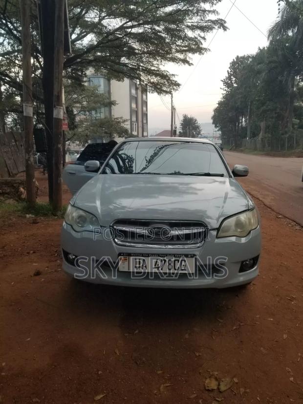Subaru Legacy 2007 White
